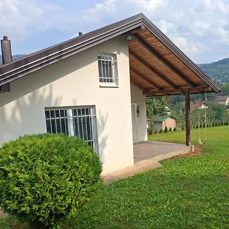 Vikendica Zeleni San Hébergement de vacances